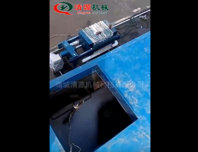 地埋式污水處理設(shè)備安裝現(xiàn)場